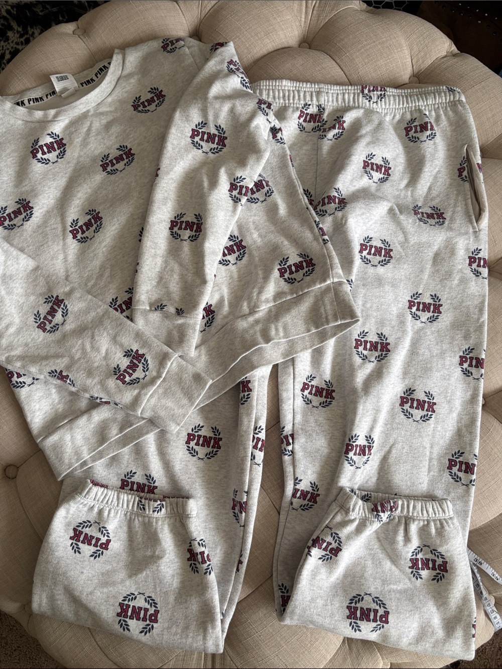 PINK Victoria's Secret Light Gray Jogger Set with Burgundy Logo Print